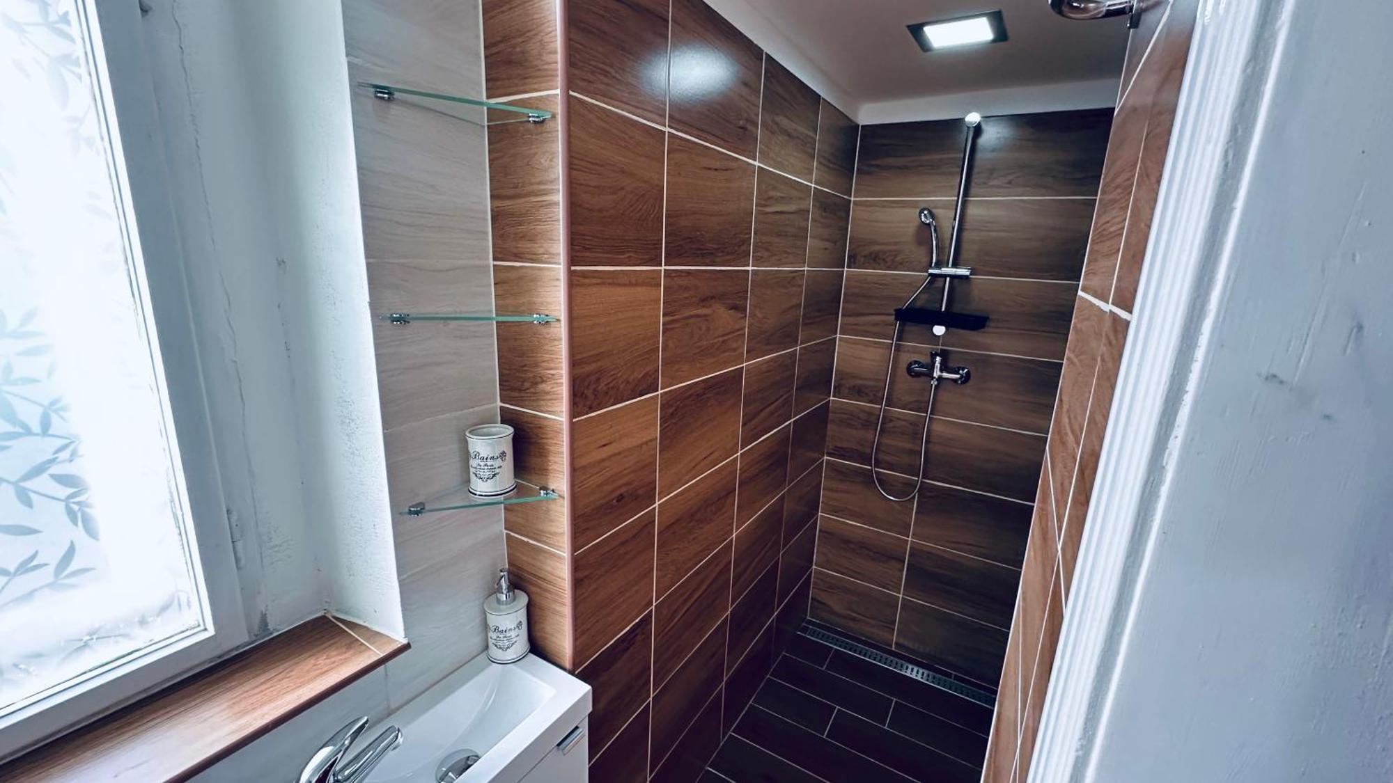 Apartman Alesta Брунталь Экстерьер фото